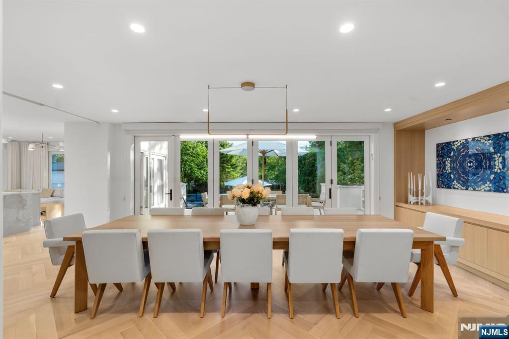 306 Hutchinson Road — photo 8