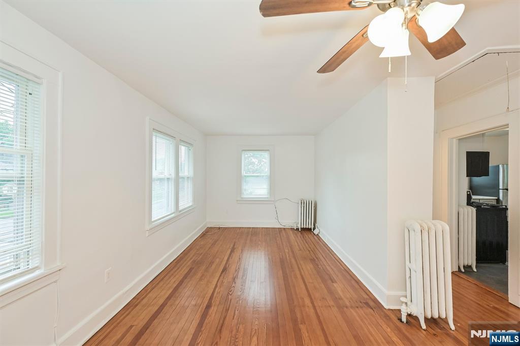 230 Madison Avenue - Photo 4