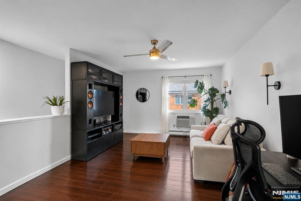 725 Joralemon Street 110 - Photo 3
