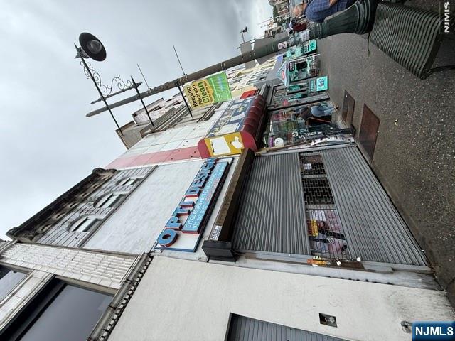 140 Main Street - Photo 1