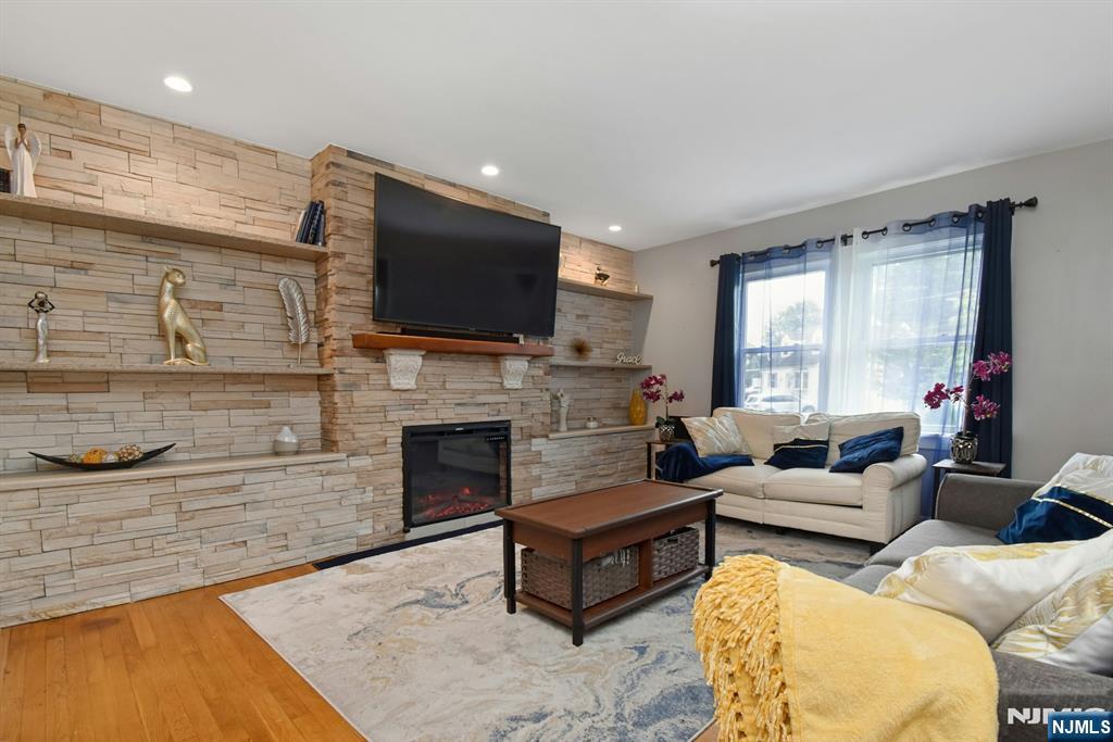 631 Concord Circle