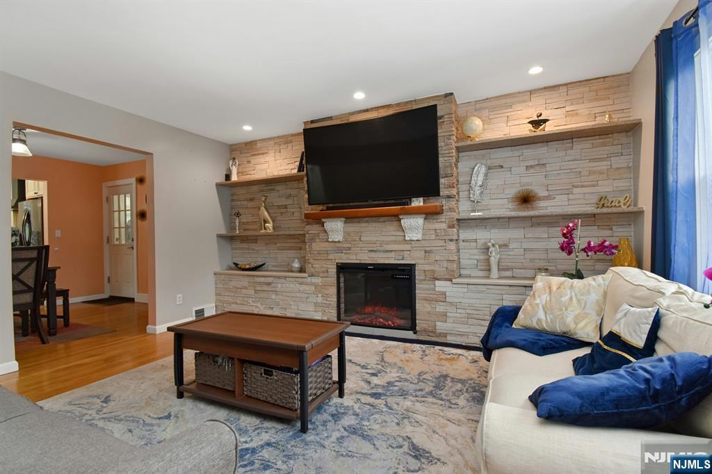 631 Concord Circle