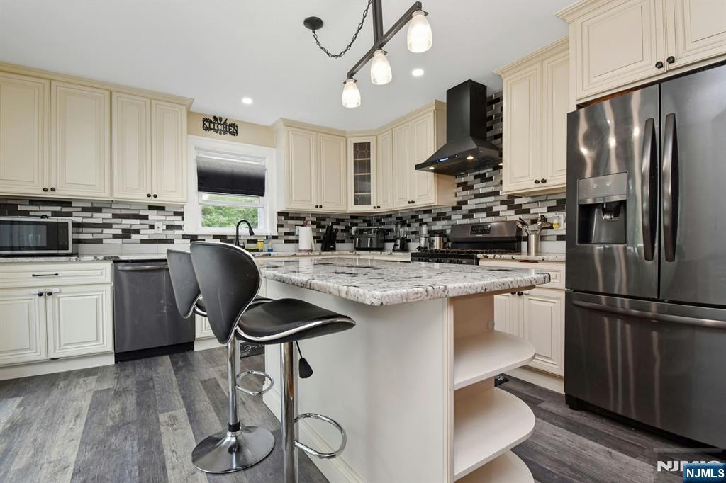 631 Concord Circle