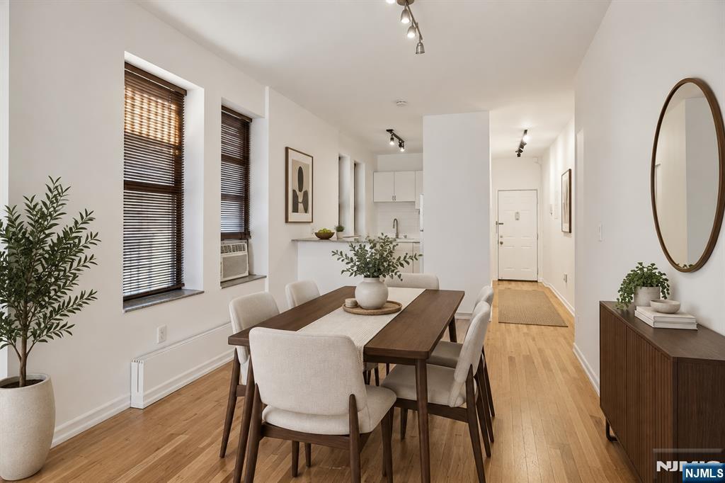 849 Boulevard 4D - Photo 4