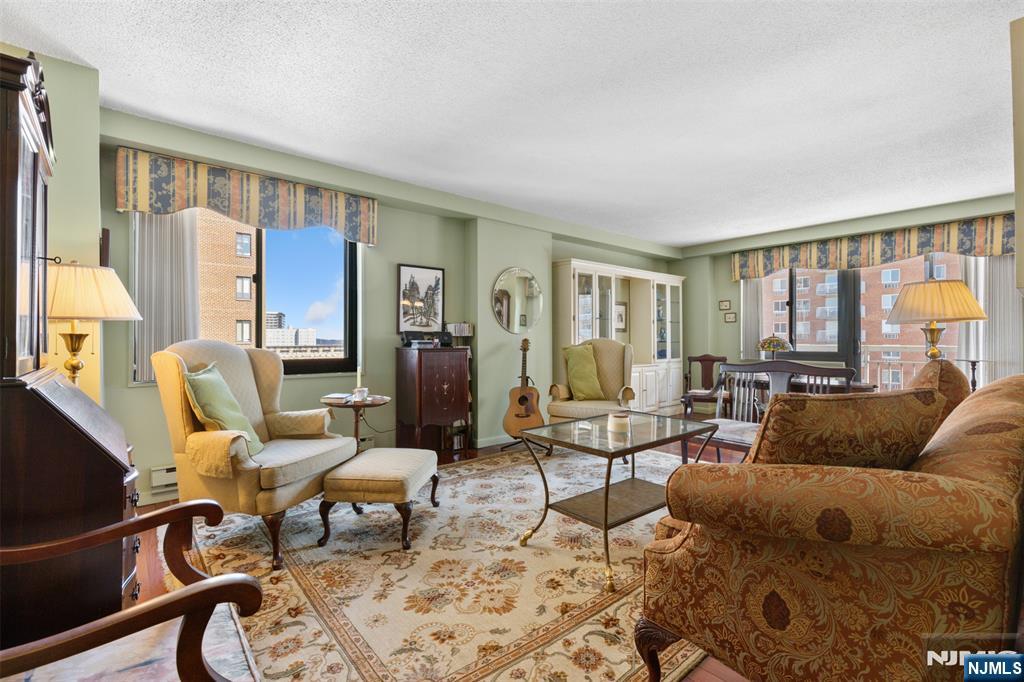 151 Prospect Ave #9D, Hackensack, NJ 07601