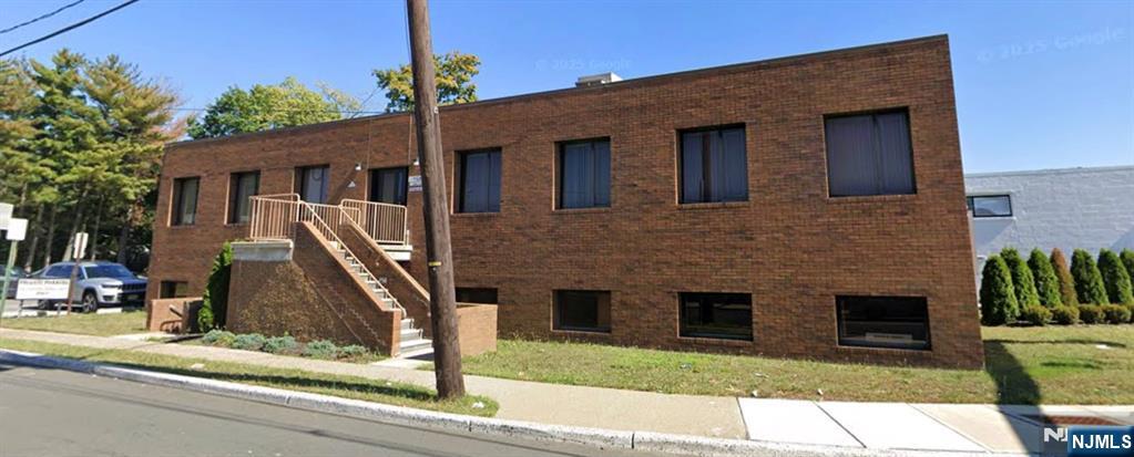 26-07 Broadway 203 - Photo 1