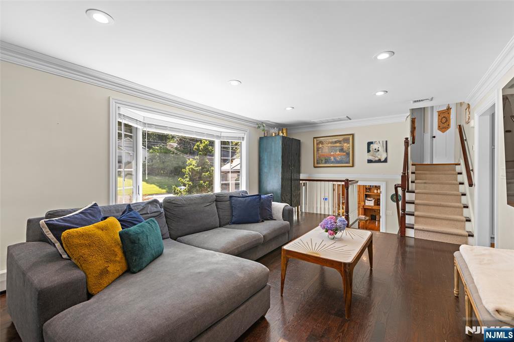 440 Colonial Boulevard