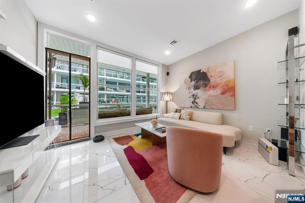 3 Somerset Lane #307