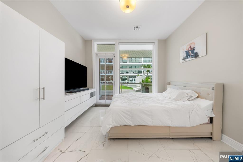 3 Somerset Lane #307