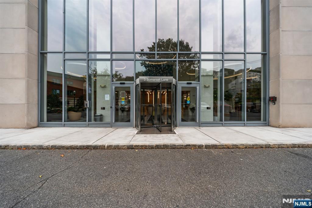 3 Somerset Lane #307