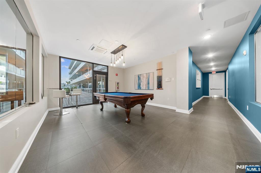 3 Somerset Lane #307