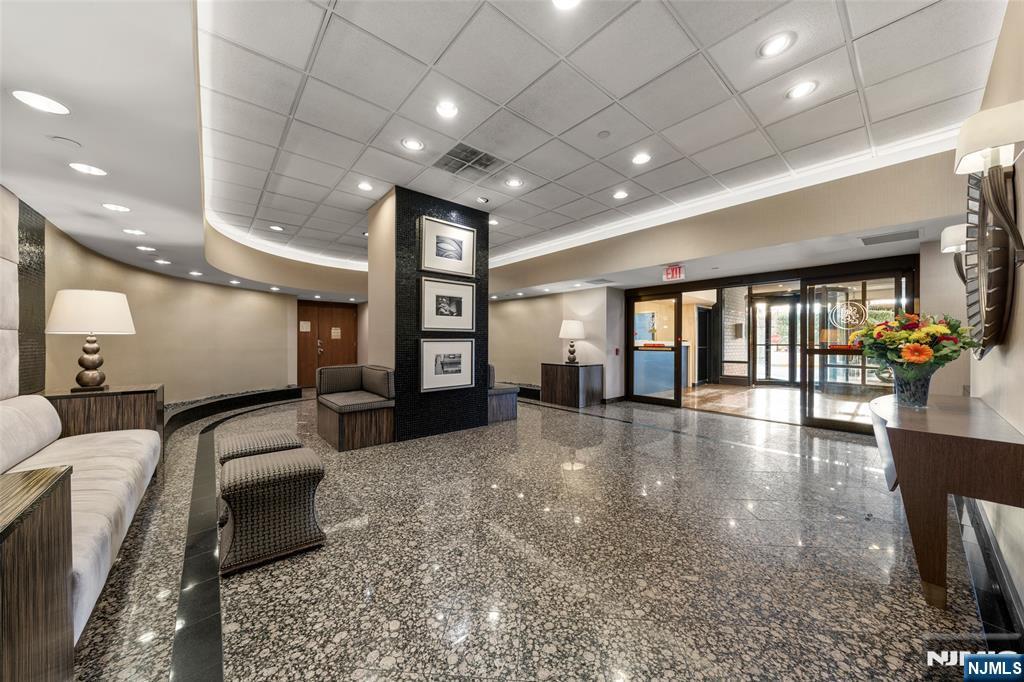 800 Palisade Avenue 1804 - Photo 3