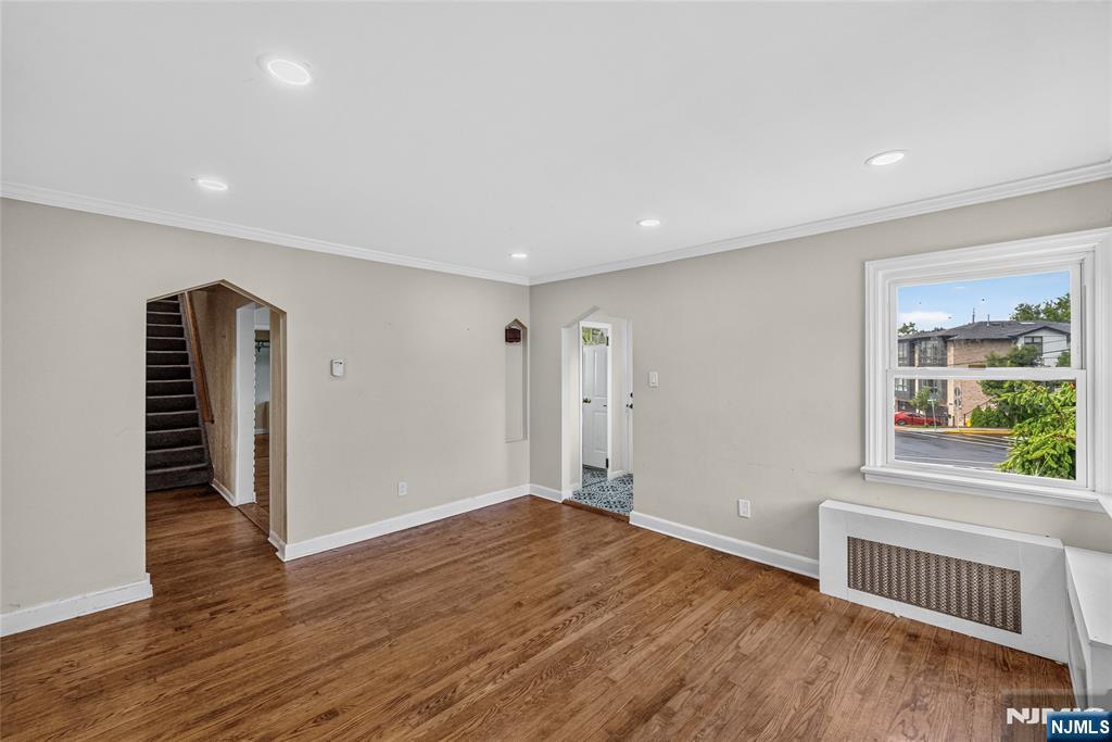 427 Kennedy Drive - Photo 4