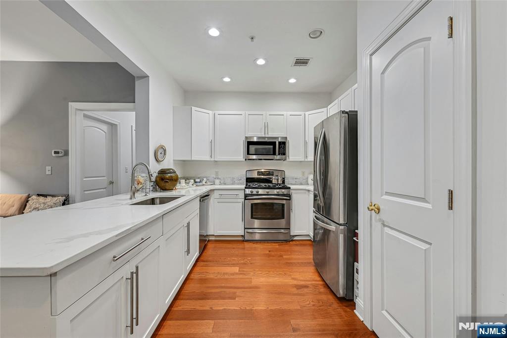 2107 Windsor Park Court #107