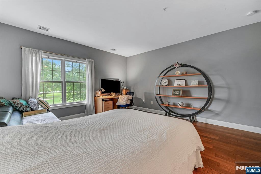 2107 Windsor Park Court #107