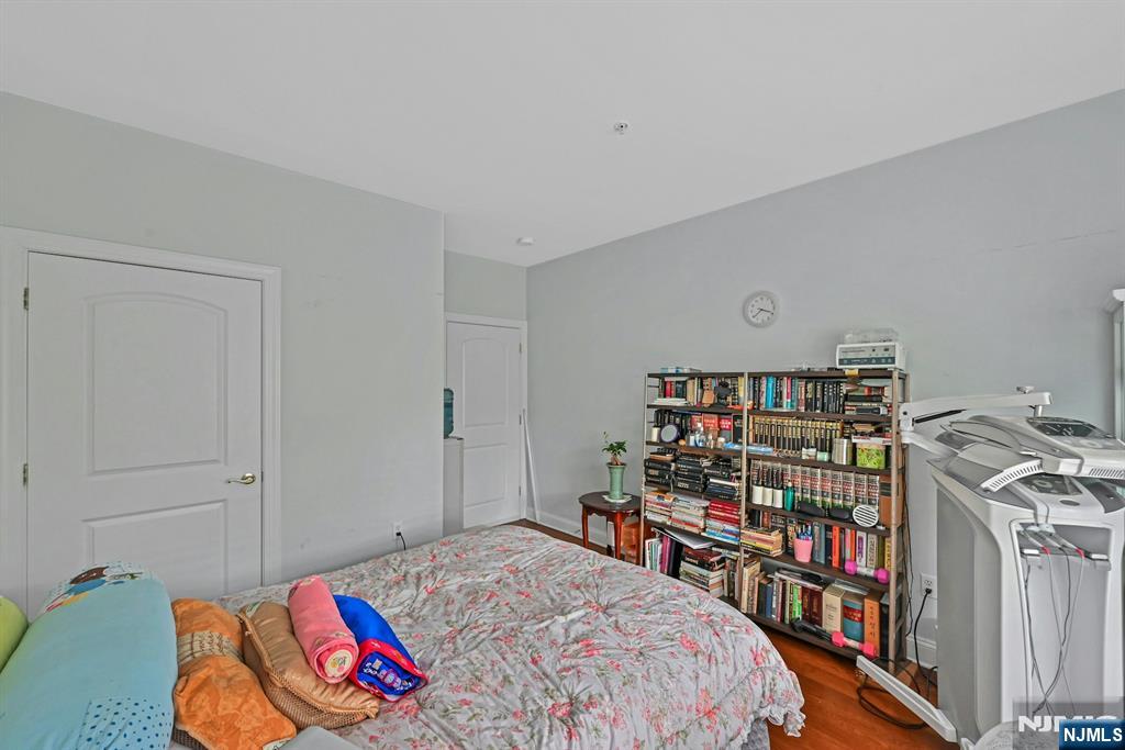 2107 Windsor Park Court #107