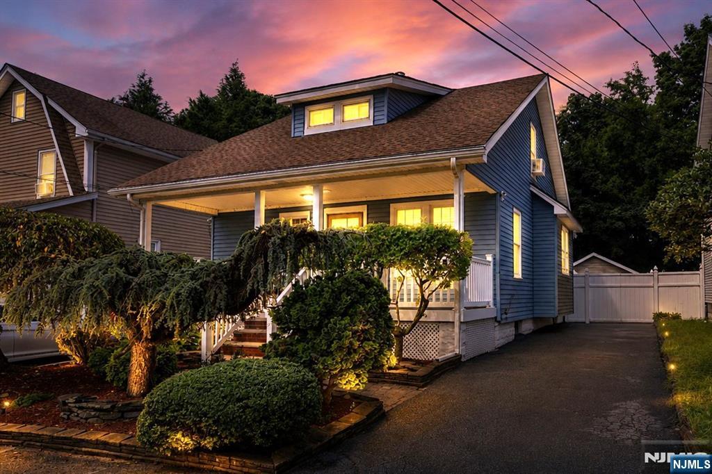 56 Shelby St, Dumont, NJ 07628