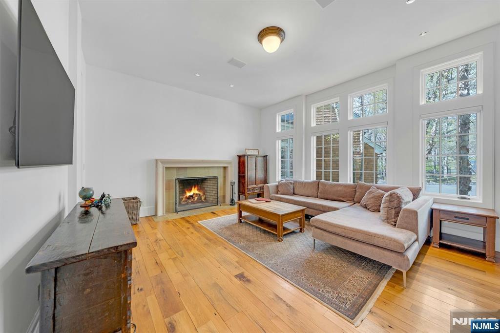 7 Charney Place — photo 19