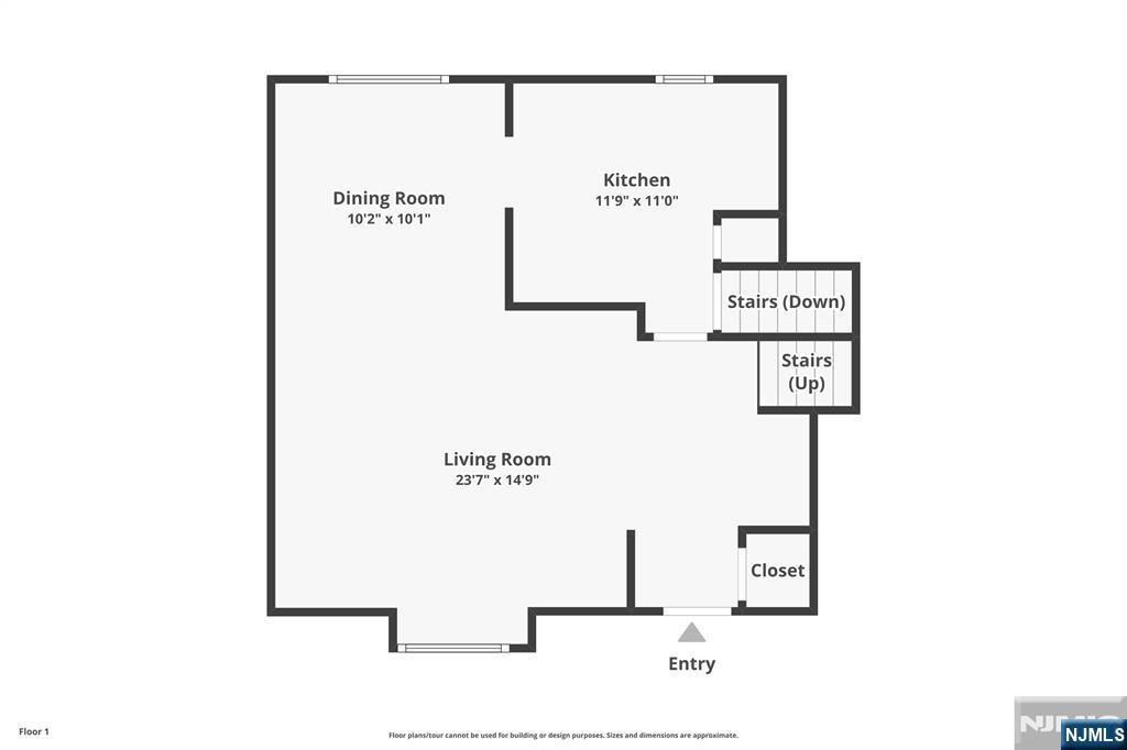10 Overlook Ave, Emerson, NJ 07630