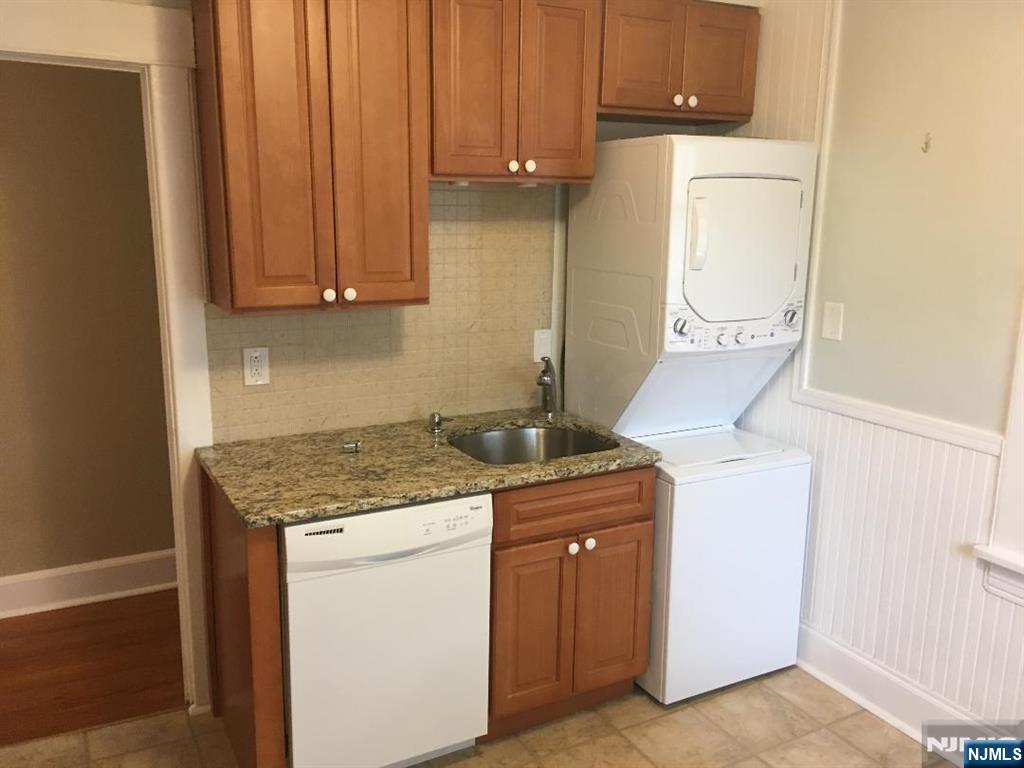 58 Buena Vista Avenue 2 - Photo 3