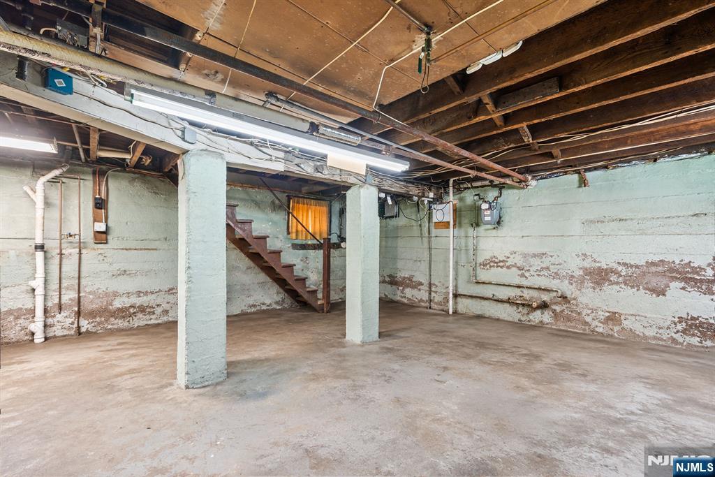 6 Enfield Avenue