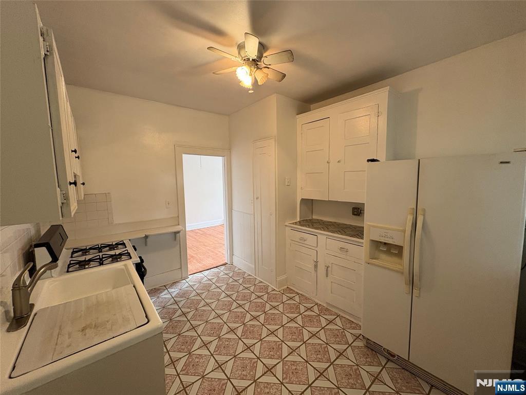 22 Roosevelt 2W - Photo 2