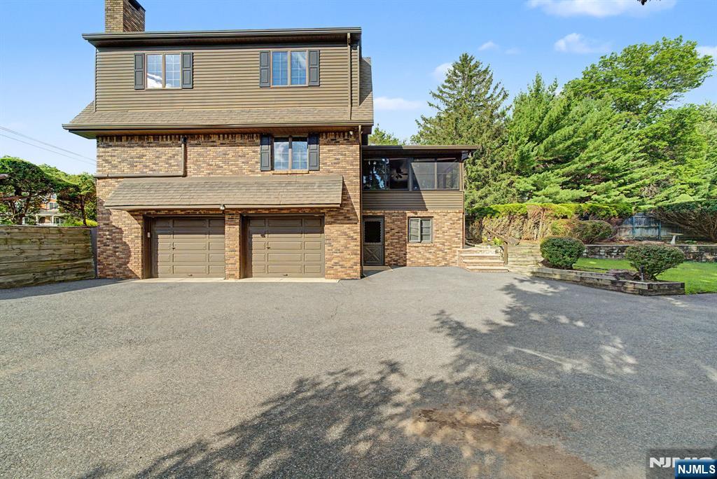 812 Mountain Avenue - Photo 3