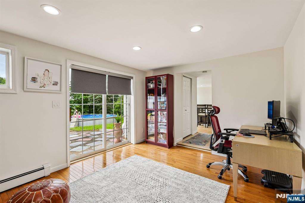 15 Musconetcong Avenue