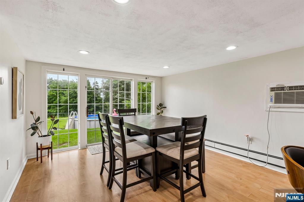 15 Musconetcong Avenue