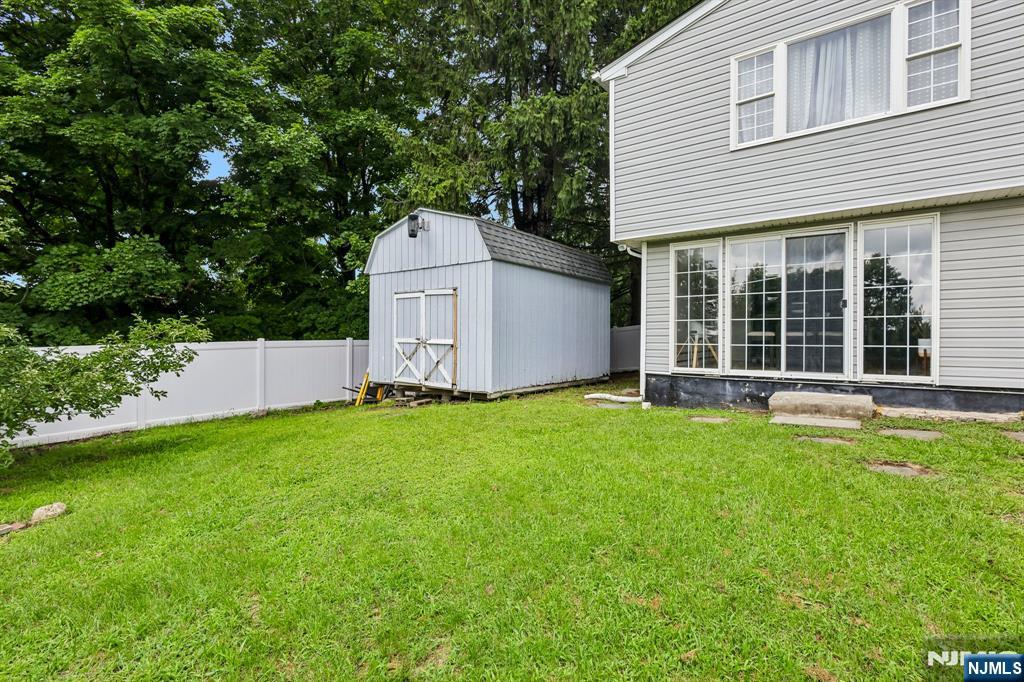 15 Musconetcong Avenue