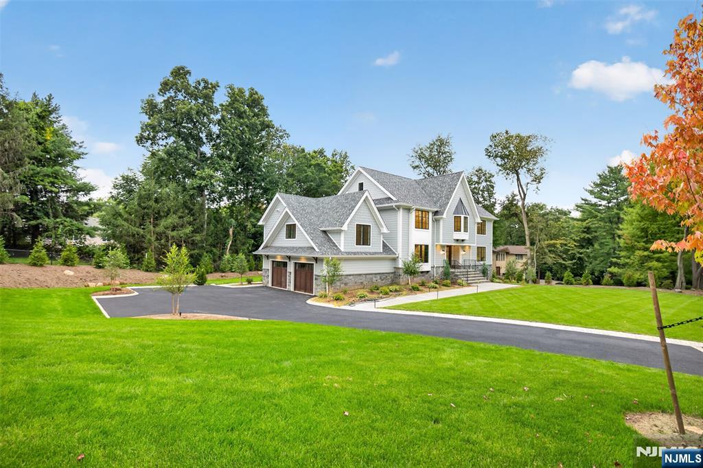 58 Greenwoods Road — photo 45