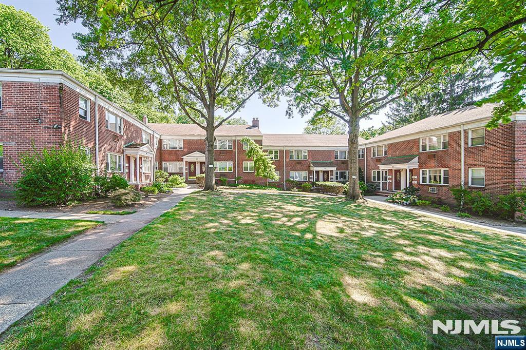 188 Hillside Avenue G2
