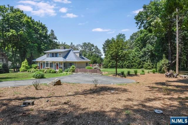 39 Circle Avenue