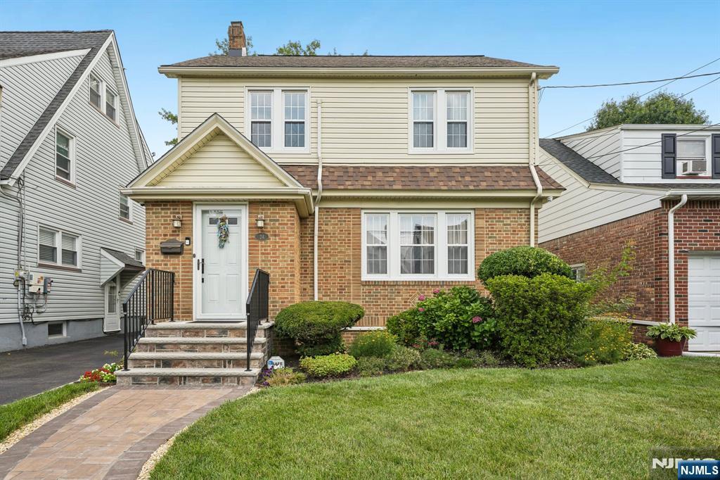 24 Synott Place