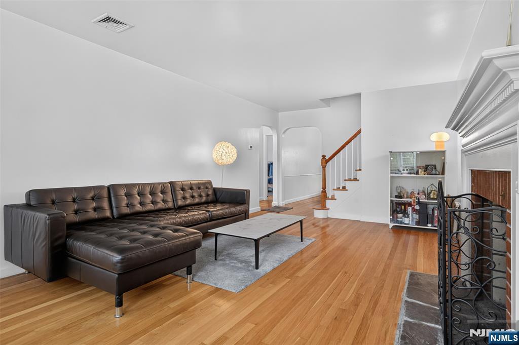 7 Glenwood Avenue - Photo 4