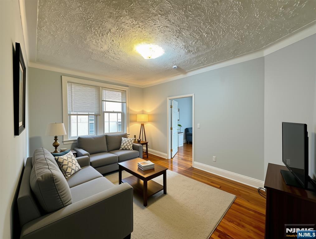 7435 Boulevard #309