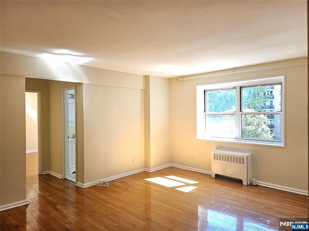 2195 N Central Road 3H - Photo 2