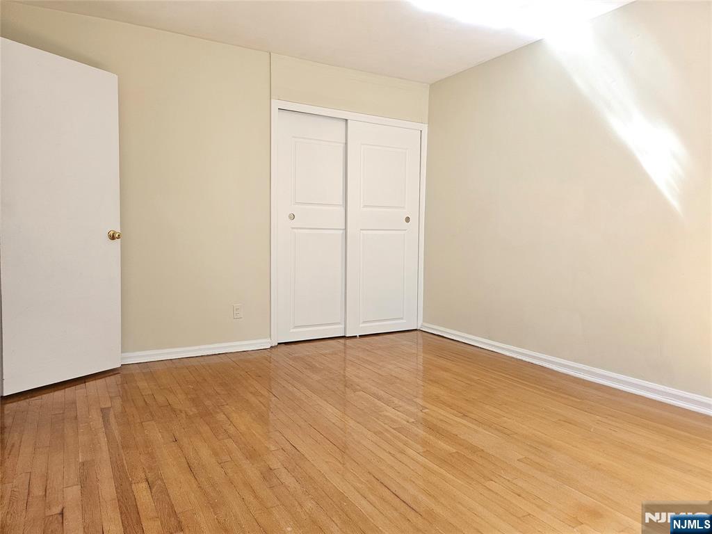 2195 N Central Road 3H - Photo 3