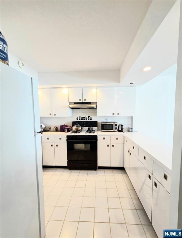 1203 River Road 20G - Photo 2