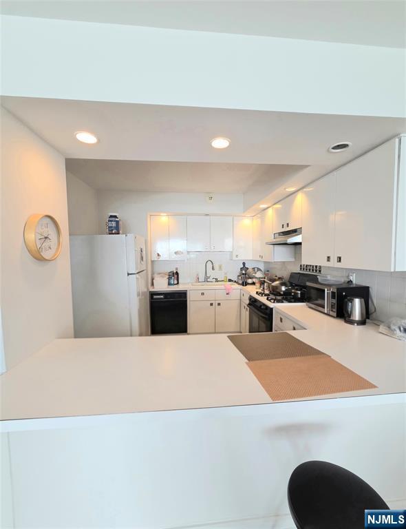 1203 River Road 20G - Photo 3
