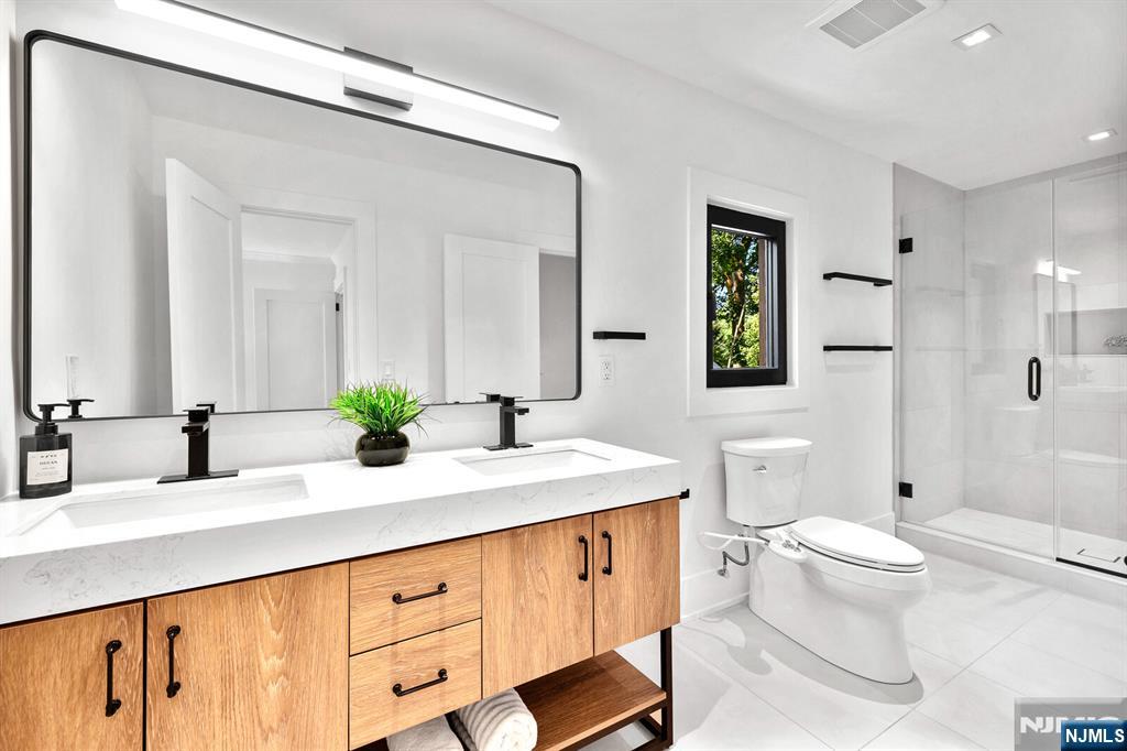 226 Haworth Avenue — photo 24