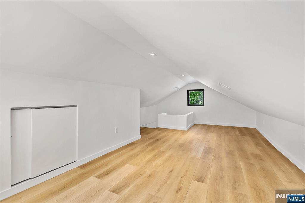 226 Haworth Avenue — photo 36