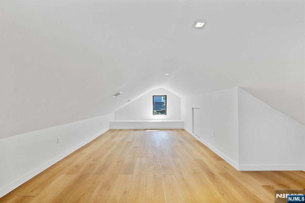 226 Haworth Avenue — photo 37
