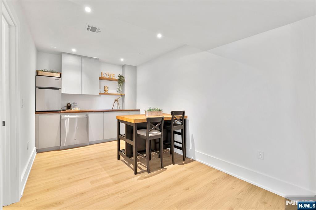226 Haworth Avenue — photo 39