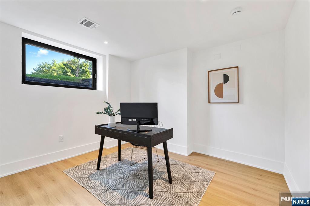 226 Haworth Avenue — photo 41