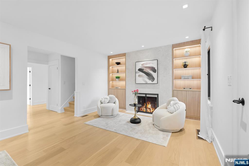 226 Haworth Avenue — photo 6