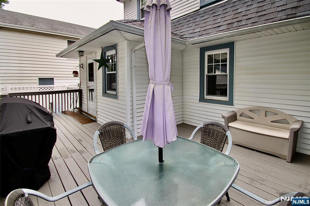 13-08 Ellis Avenue