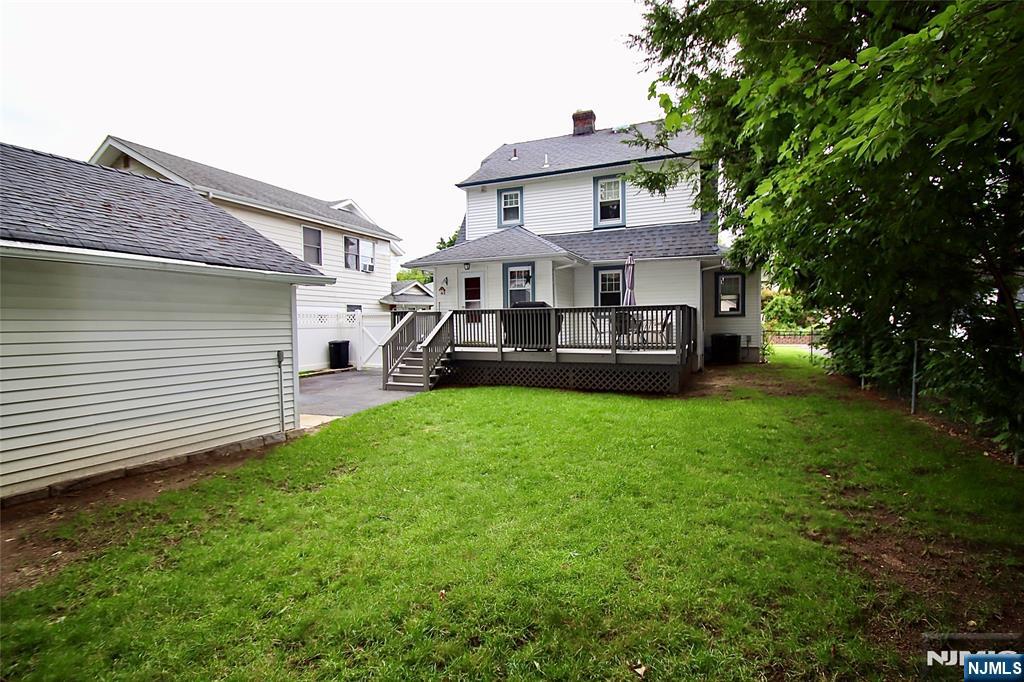 13-08 Ellis Avenue