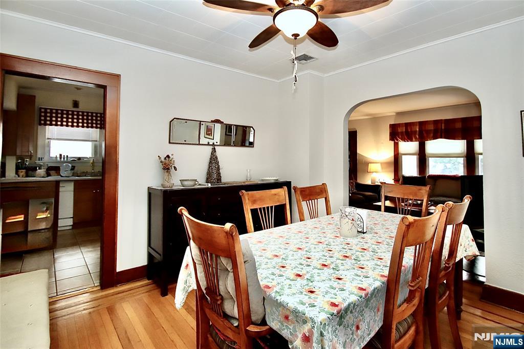 13-08 Ellis Avenue