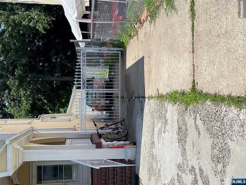 24 Cleveland Street - Photo 3